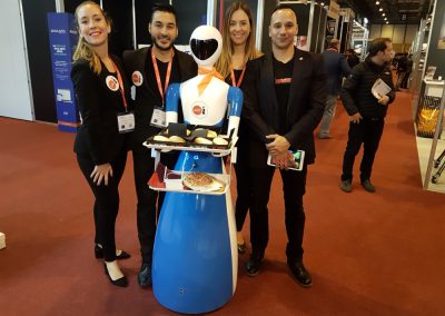 Grupo ADD - Robots, Realidad Virtual, y Hologramas para eventos- pk